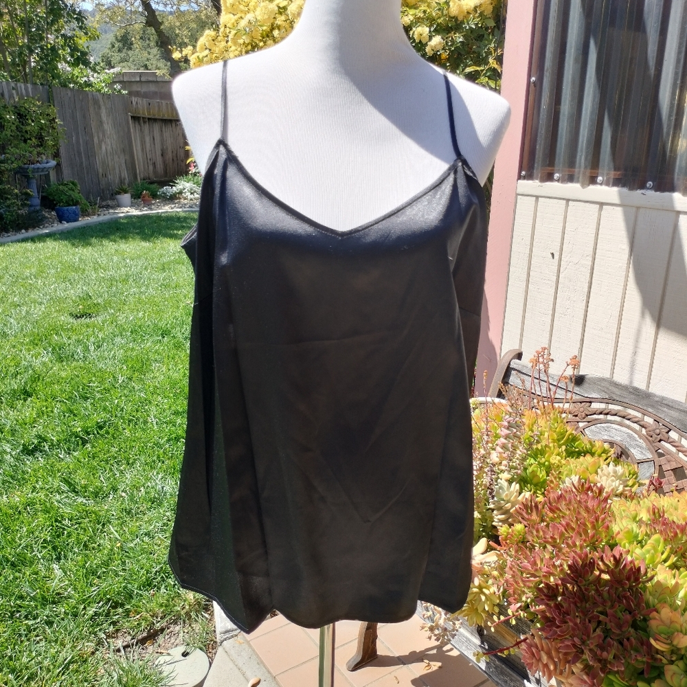 Free With Purchase/Evan picone cami